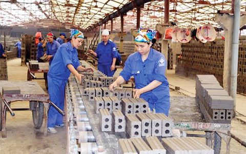ベトナム現行市場における中小企業の「シック」な管理能力